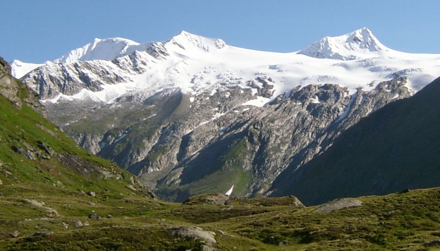 Approach to the Gross Venediger from the Johannishütte