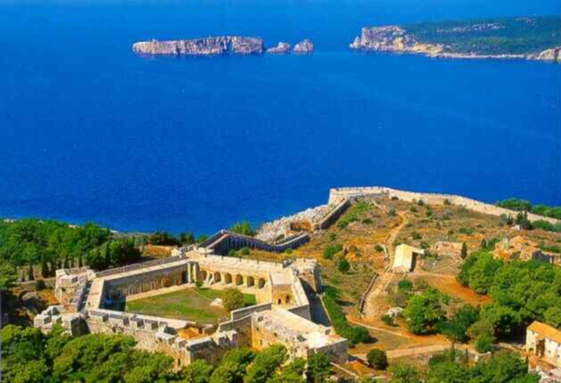 Niokastro ( New Castle ) at Pylos