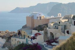http://www.travel-to-santorini.com